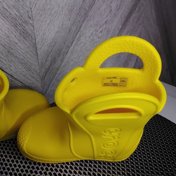 Crocs Toddler Handle It Rain Boots Size: c6 Unisex Yellow - Picture 9 of 10